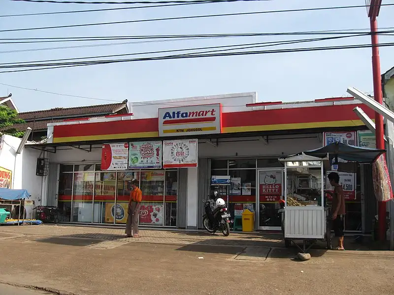 Alfamart WinduParkid: Solusi Praktis di Tengah Keramaian Cilacap